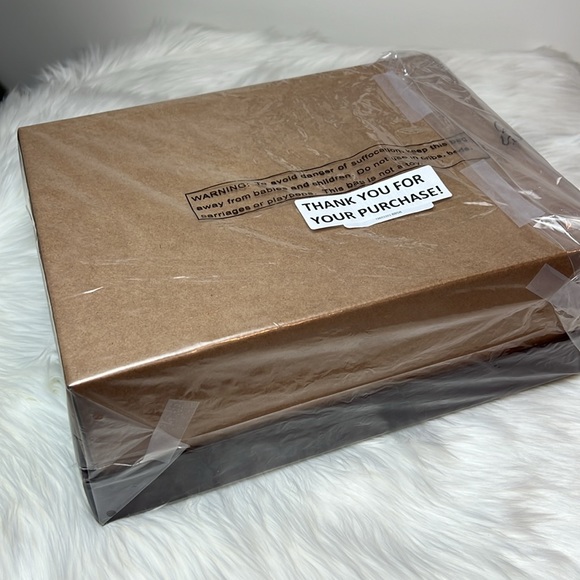 Johnston & Murphy Empty Shoe Boot Box Gift Box with Tissue Paper and Card - Picture 13 of 13